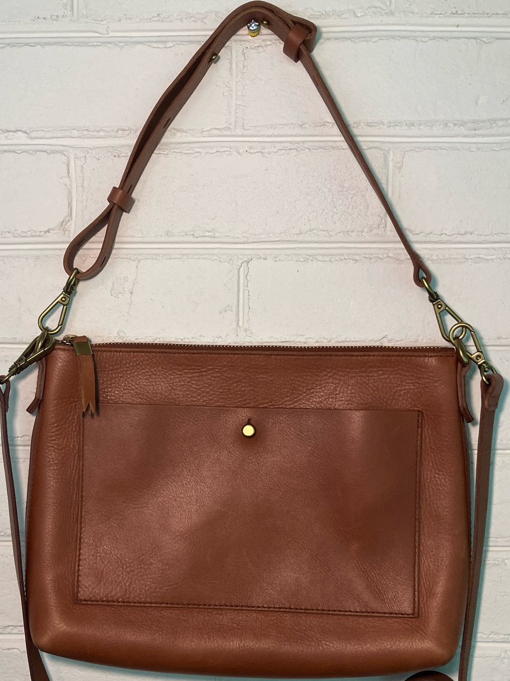 Madewell Leather Transport Bag — English Saddle